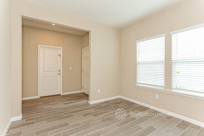 Building Photo - 9841 Lemon Grass Ln