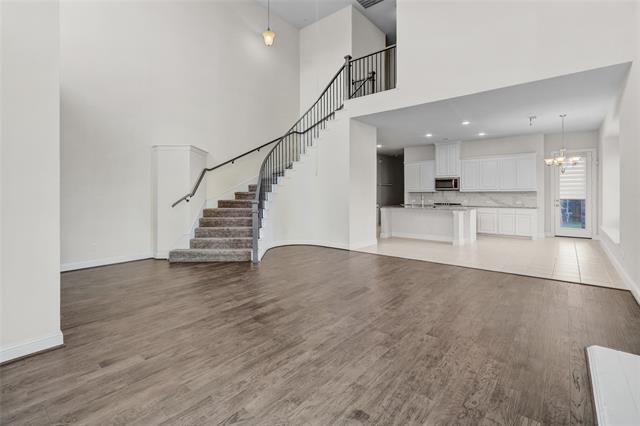 Foto del edificio - 4941 Shore Crest Dr