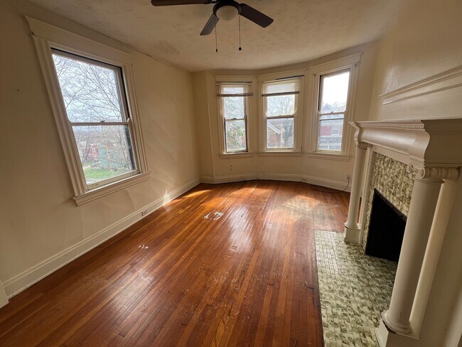 Foto del edificio - 268 Helen St