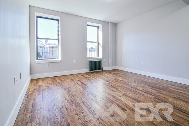 Foto del edificio - 195 Underhill Ave