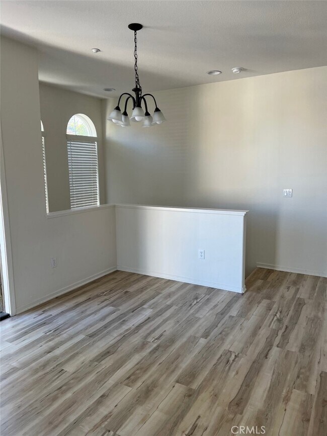 Building Photo - 301 Island Way