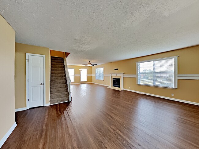Building Photo - 1000 Joshua Drive