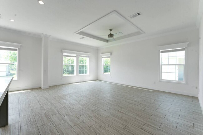 Foto del edificio - 3109 Walden Shores Blvd