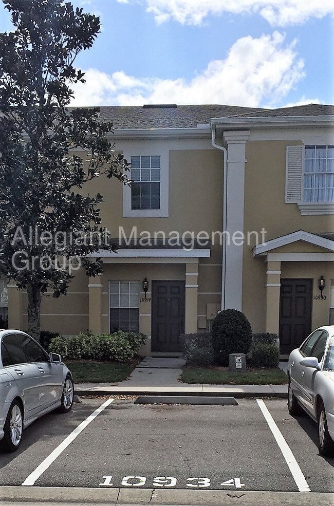 Foto del edificio - 10934 Savannah Wood Ct