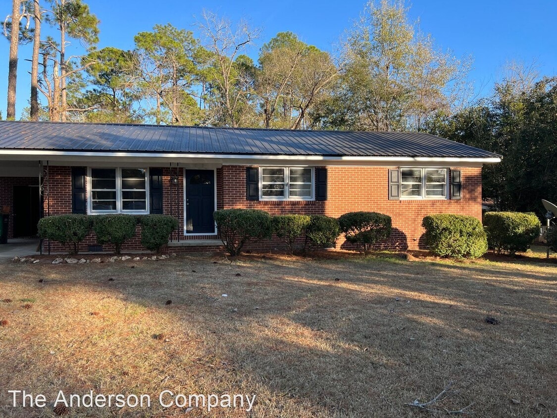 3 br, 1 bath House 1904 Doncaster Drive House Rental in Albany, GA