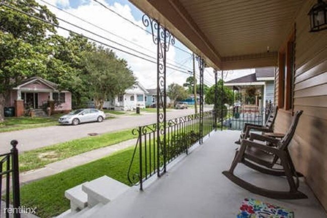 Building Photo - 2 br, 2 bath House - 817 Wagner St