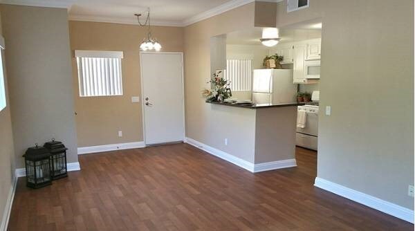 Primary Photo - 5320 Las Virgenes Rd