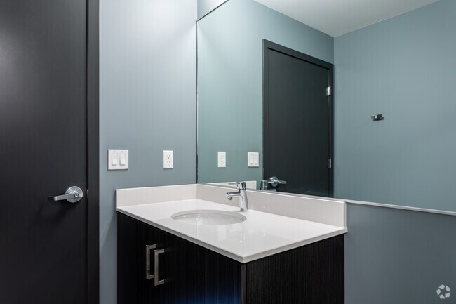 2HAB, 2BA - 982 ft² - Collective on 4th