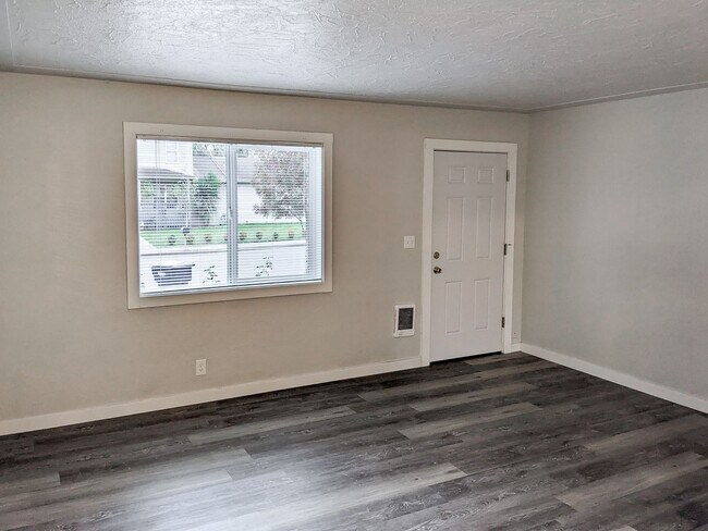 Foto del edificio - 322-324 Williams St