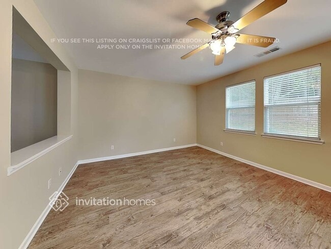 Building Photo - 120 Branch Valley Dr