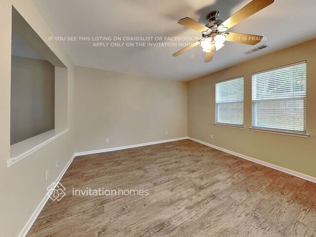 Foto del edificio - 120 Branch Valley Dr