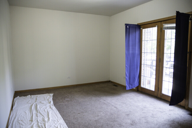 Building Photo - 1465 W Cortez St