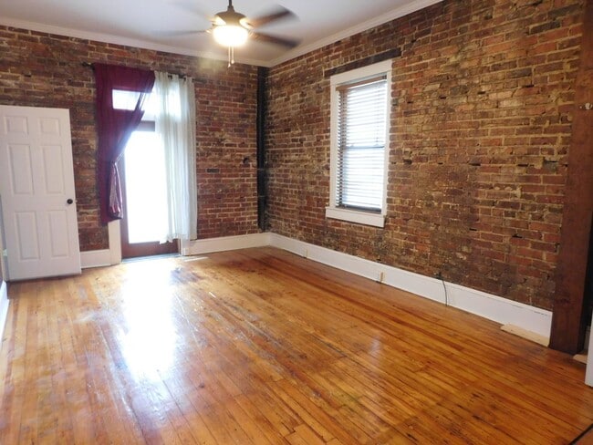 Foto del edificio - 216 Middle St