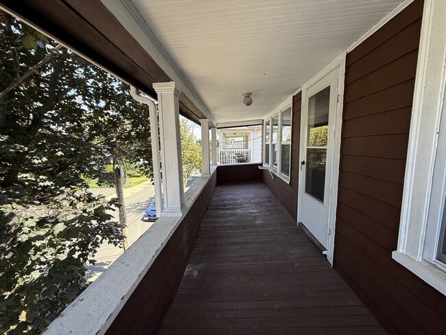 Foto del edificio - 135 Mills St