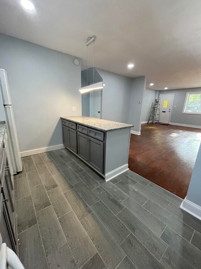 Foto del edificio - 5021 13th St NE