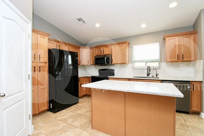 Building Photo - 1344 E Baker Dr