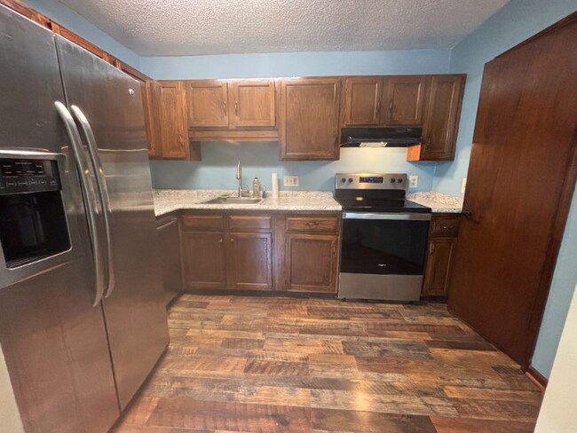 Foto del edificio - 3830 Windridge Ct