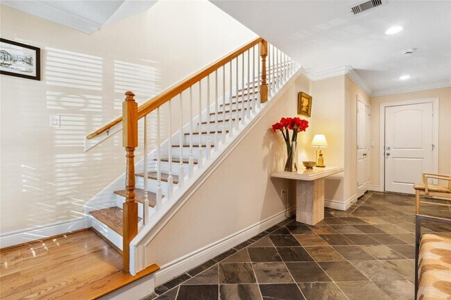 Foto del edificio - 1515 Paige St