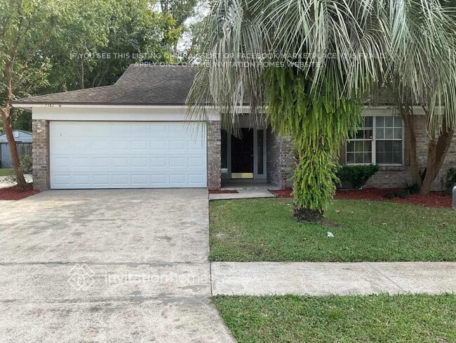 Building Photo - 7362 Boysenberry Ln N