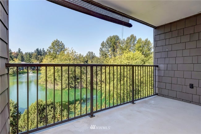 Photo - 6702 139th Ave NE (Redmond, WA) Apartment