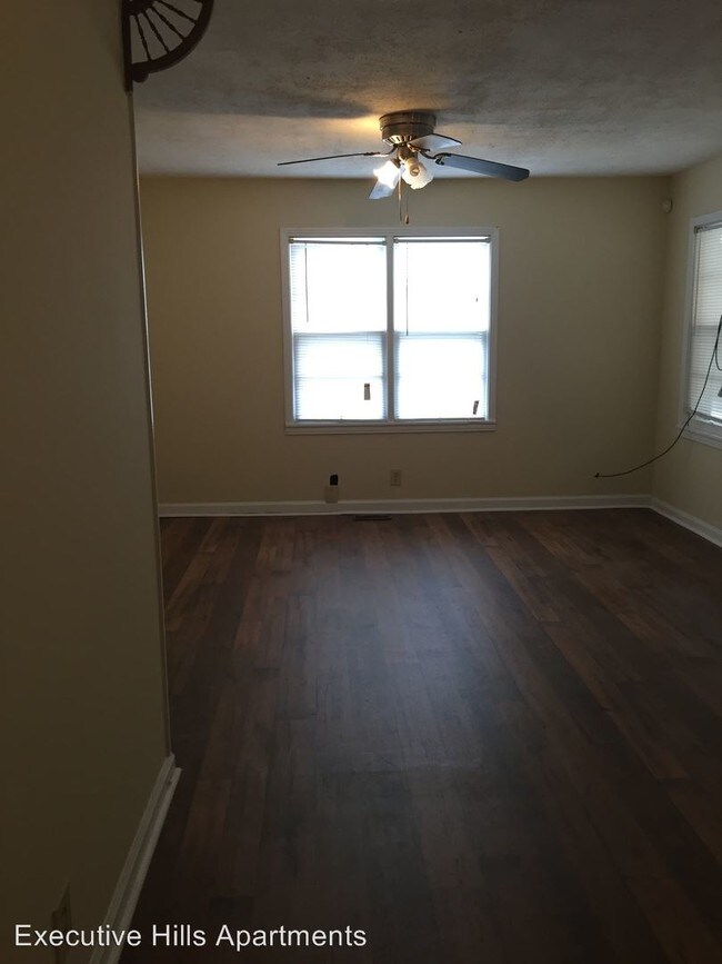Building Photo - 3 br, 1 bath House - 2602 Cave Street