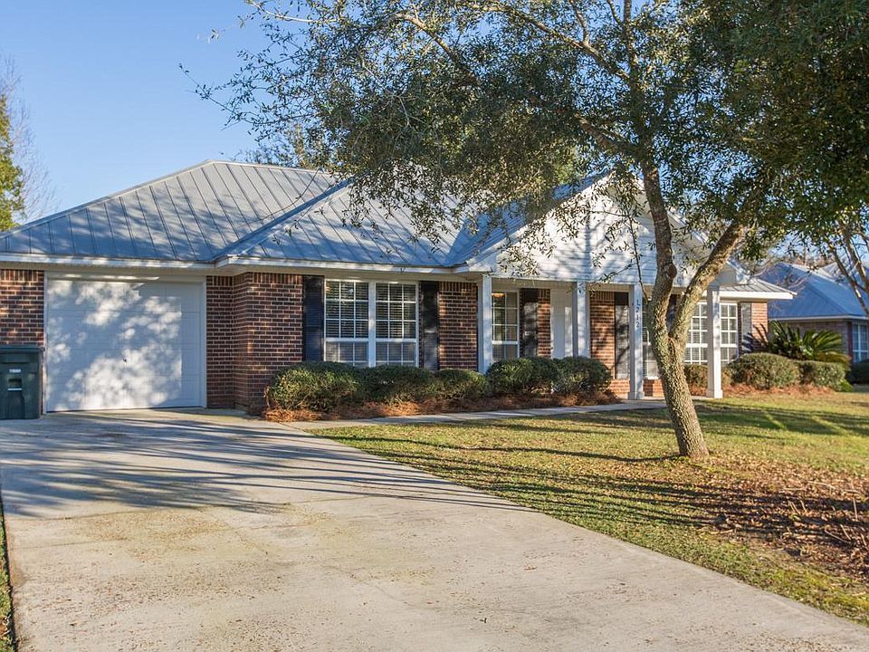 Almost entire home has been remodeled. House for Rent in Foley, AL