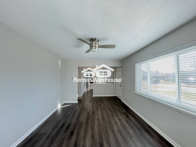 Building Photo - 712 Houdon Ln