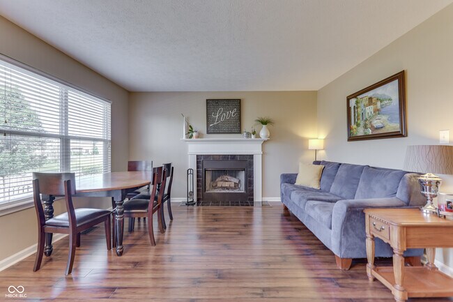 Foto del edificio - 12343 Jaguars Dr