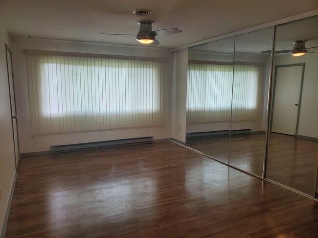Building Photo - 10416 W Whitnall Edge Ct