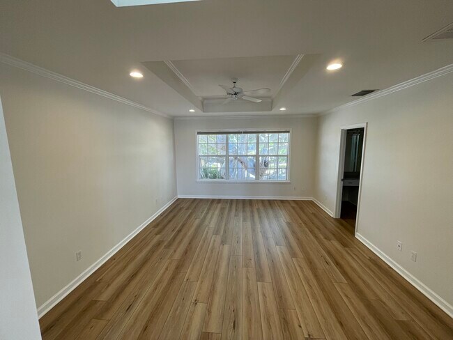 Foto del edificio - 301 SE Osceola St