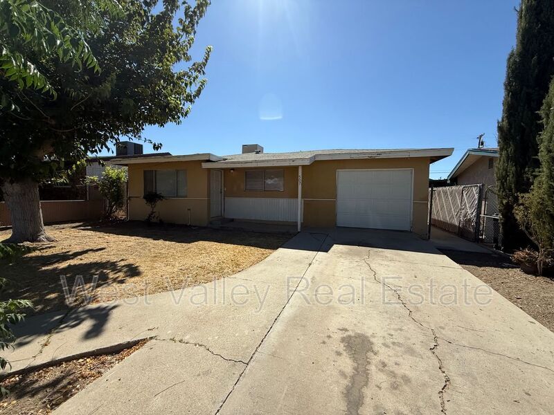 Foto principal - 507 Tyler St