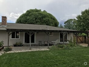 Building Photo - 1668 County Rd