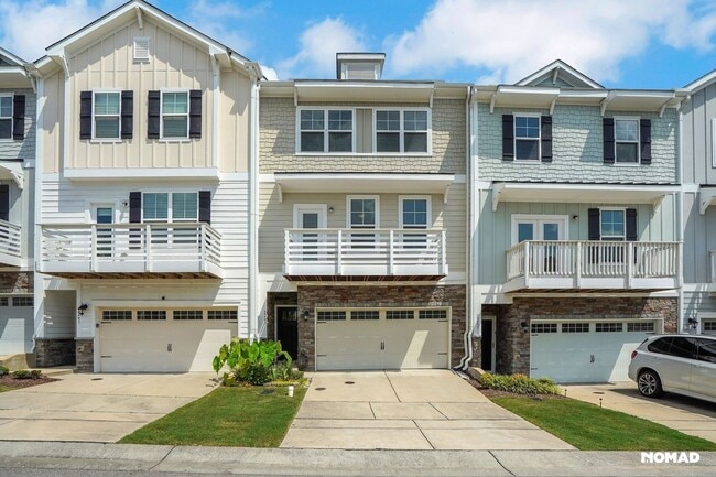 Building Photo - Charming 4BR Townhome in Apex