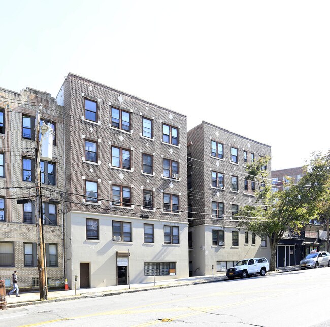 454 Riverdale Ave Yonkers, NY 10705 Rentals Yonkers, NY