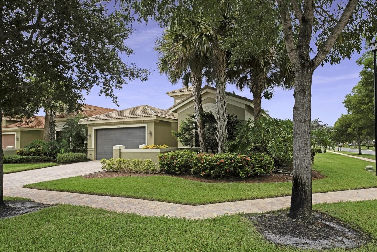 Primary Photo - 9580 Tivoli Isles Blvd