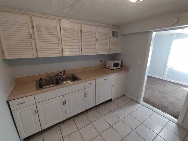 Foto del edificio - 7328 Linda Dr