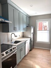 Building Photo - 130 Neal St