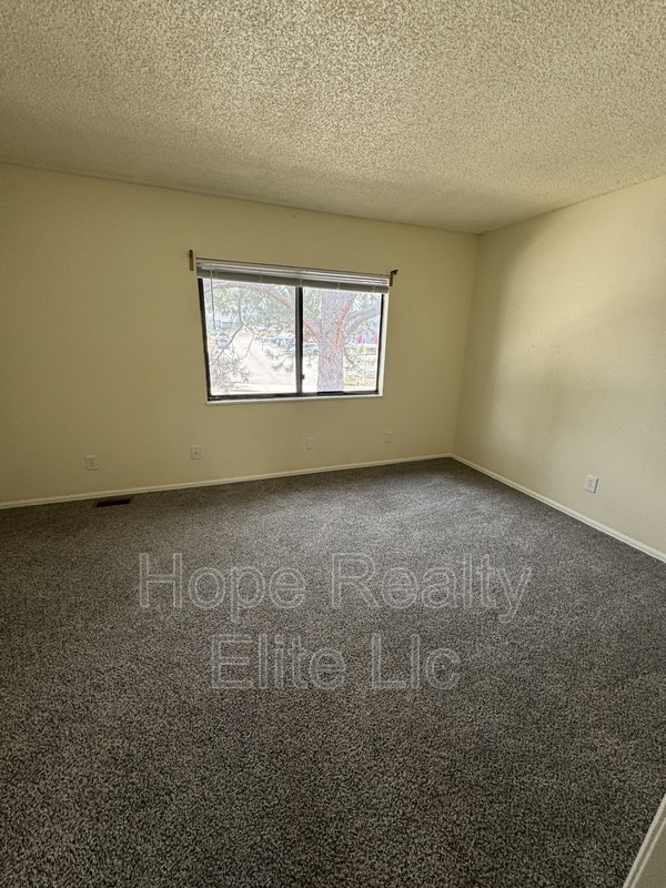 Building Photo - 3762 Oro Blanco Dr
