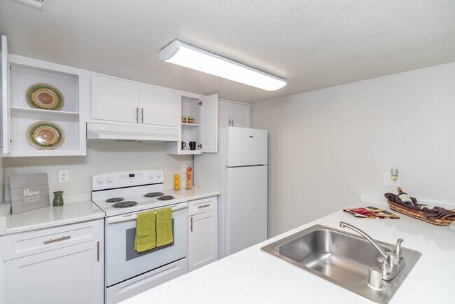 Foto del edificio - 2405 Walnut Ave