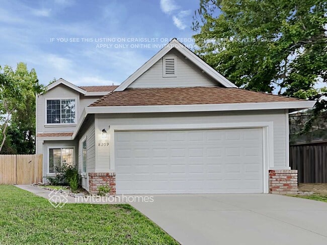 Building Photo - 8209 Filifera Way