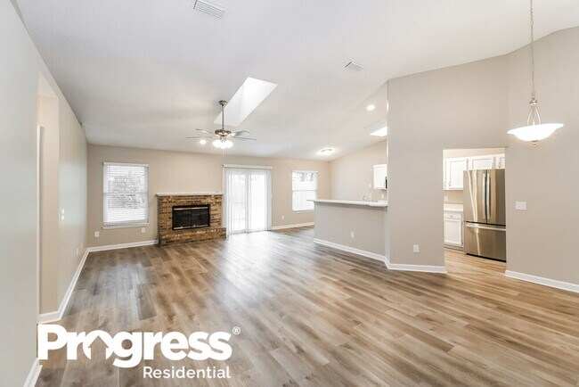 Foto del edificio - 8869 Cherry Hill Dr