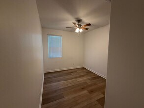 Building Photo - 22705 N Rummler Ln