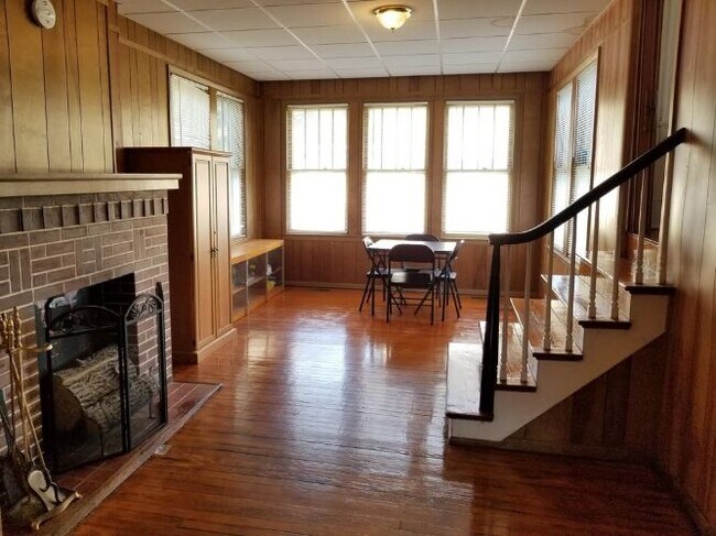 Building Photo - 4328 Willis Wharf Rd