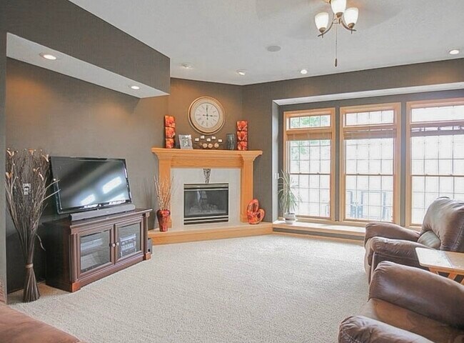 Building Photo - 15630 Wildwood Dr