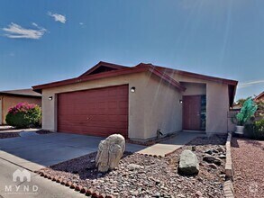 Building Photo - 11169 N 82nd Ln
