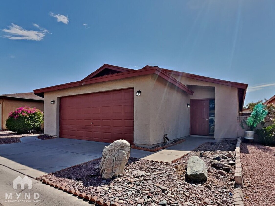 Primary Photo - 11169 N 82nd Ln