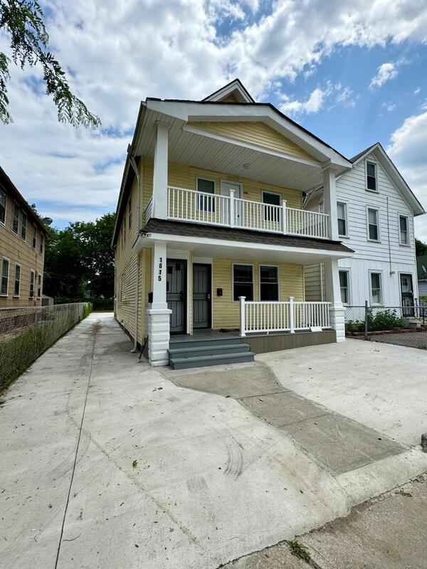 1615 E 47th St Cleveland, OH 44103 – photo 3