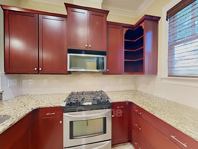 Foto del edificio - 324 Mc Adoo Ave