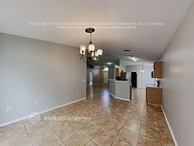 Building Photo - 619 Grand Royal Cir