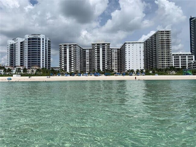 Photo - 6039 Collins Ave Apartment